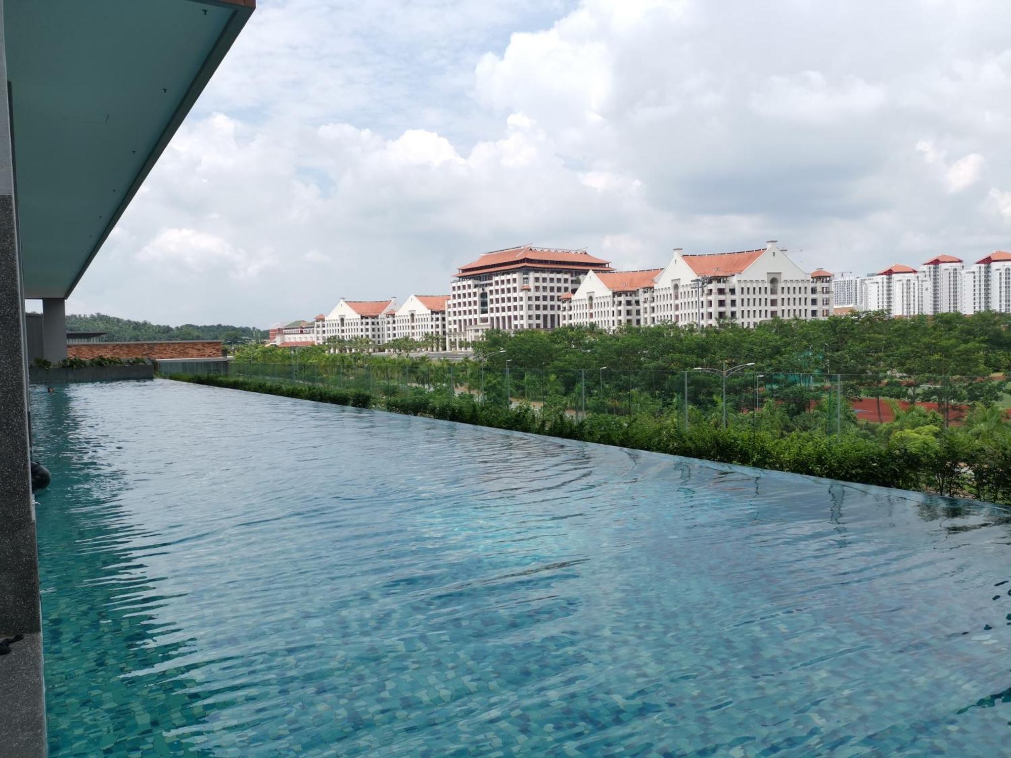 Bell Suite @ Sepang By Mhs ภายนอก รูปภาพ